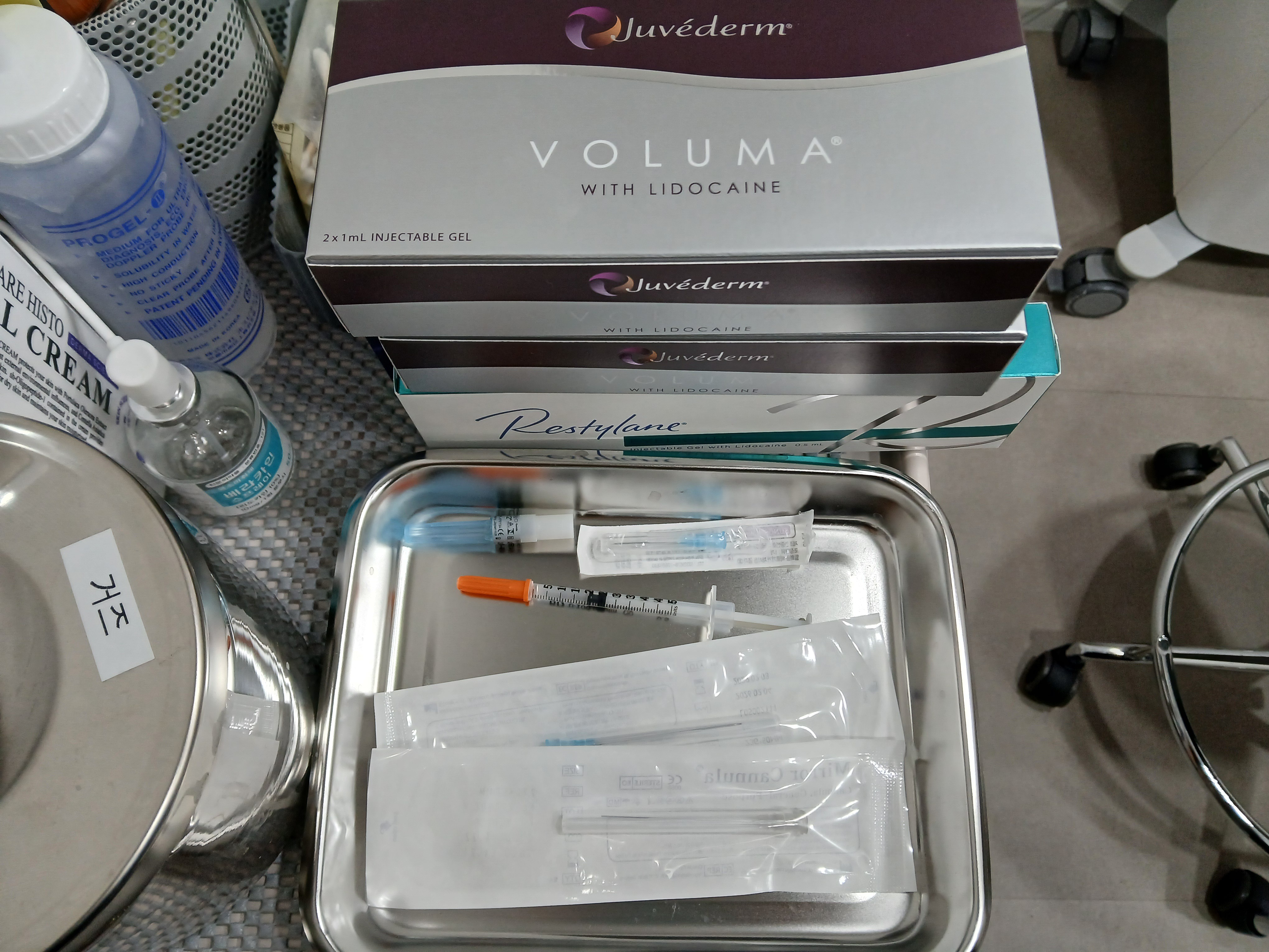 얼굴 볼륨 교정 필러, 피부과 전문의가 전하는 입체감 설계와 조화의 원칙